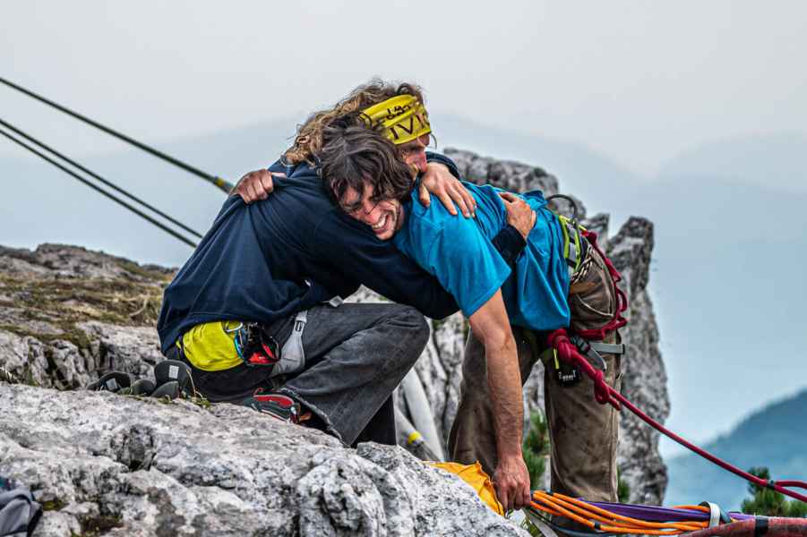 CCHF Cime caldoline highline meeting 